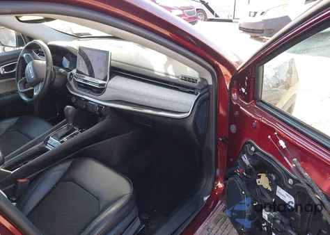 2022 Jeep Compass Latitude 4X4 from USA, damaged, VIN 3C4NJDBBXNT217140